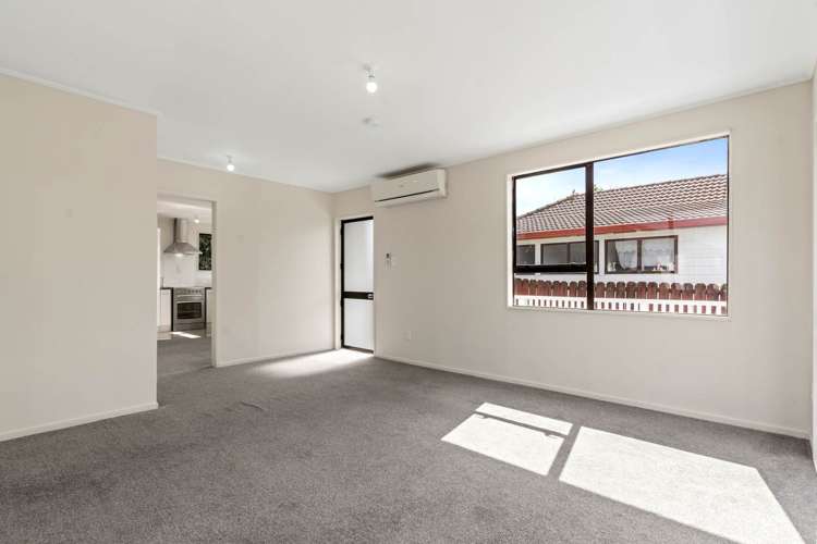 1/28 Karepo Crescent Ranui_6