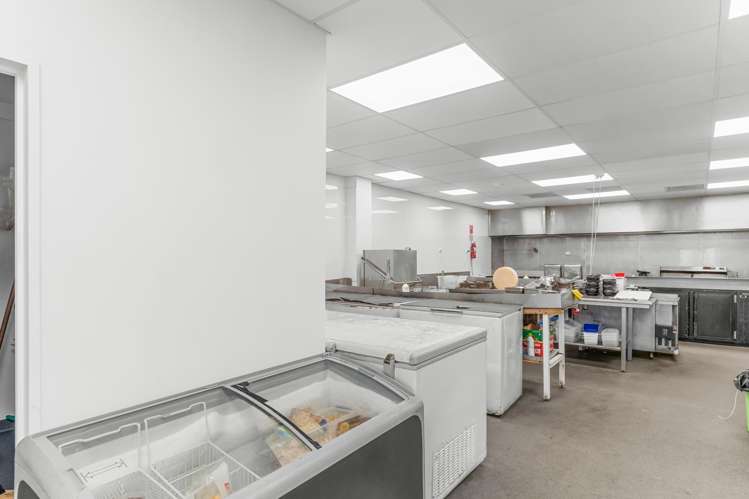 1/84 Hayton Road Wigram_11