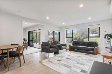 94 Carrs Road_1