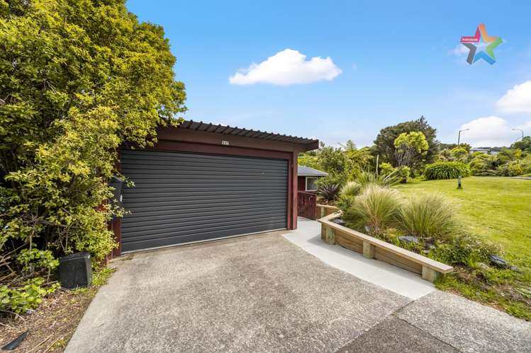 117 Dowse Drive Maungaraki_24