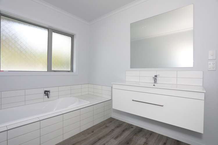 43 Wilson Street Bulls_16