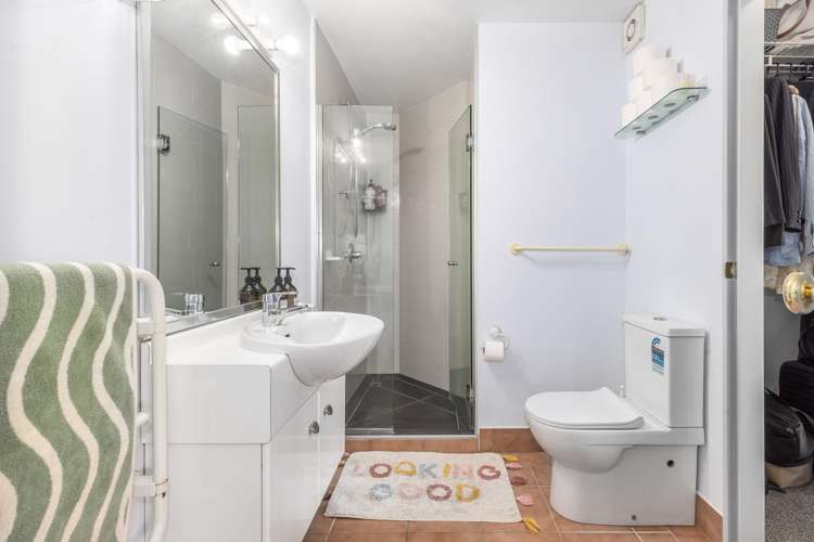 1e/25 MacLean Street Paraparaumu Beach_9