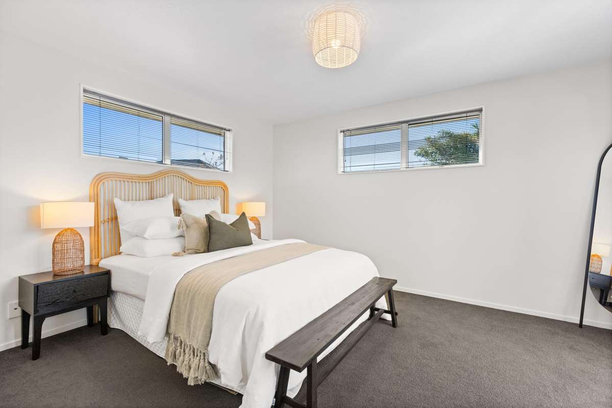 1/102A Queenspark Drive_5