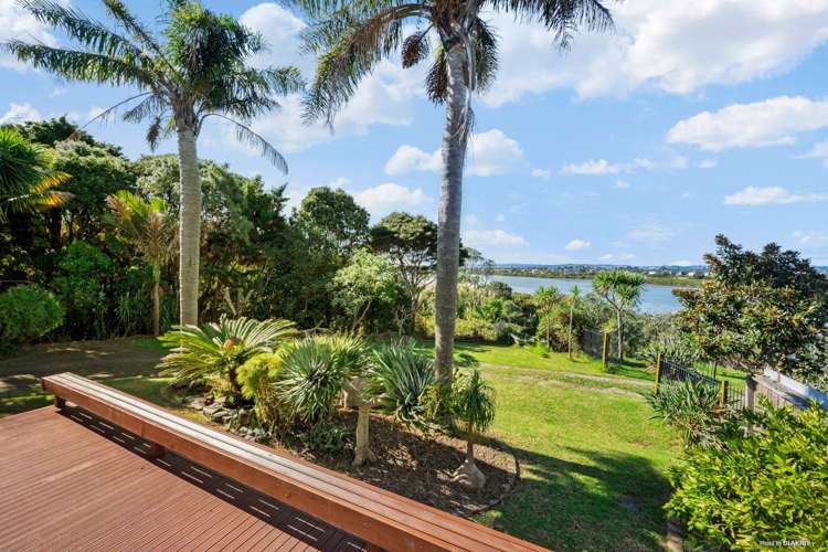 44 Estuary Road Manurewa_7