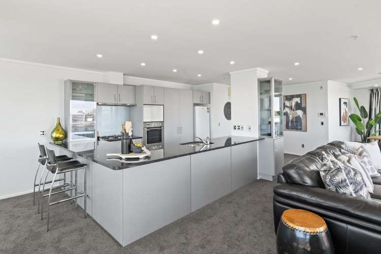 1003/72 Devonport Road Tauranga Central_10