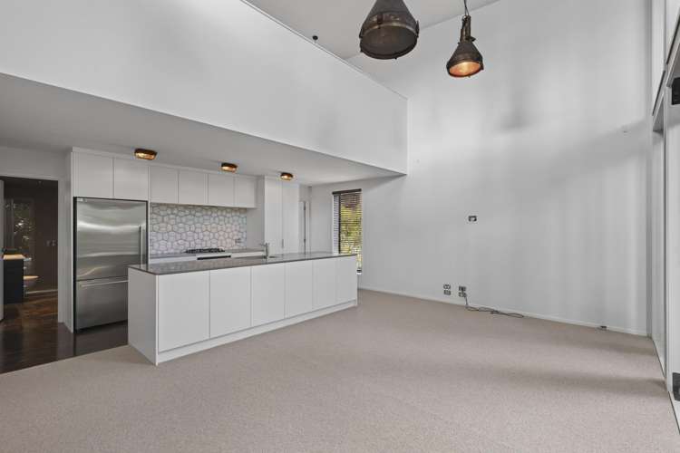 2/66 Powderham Street City Centre_6