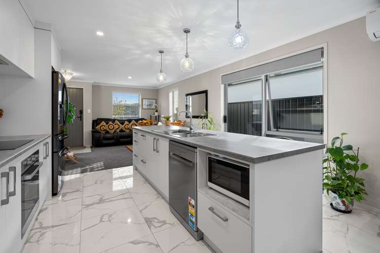 3 Empire Crescent Papamoa_6