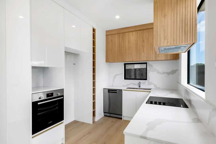 122A Leybourne Circle_5