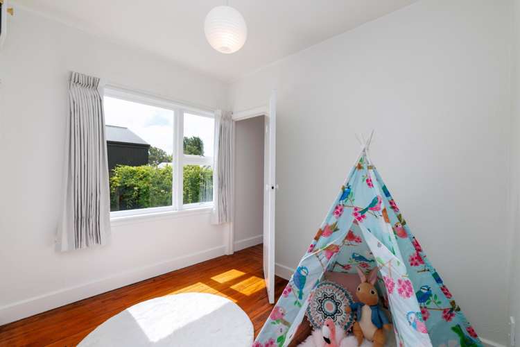 121 Sullivan Avenue Woolston_13