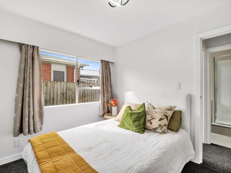 1/605 Hereford Street Linwood_8