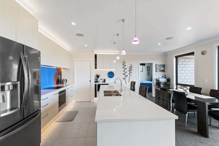 38 Houkura Rise Whatawhata_5