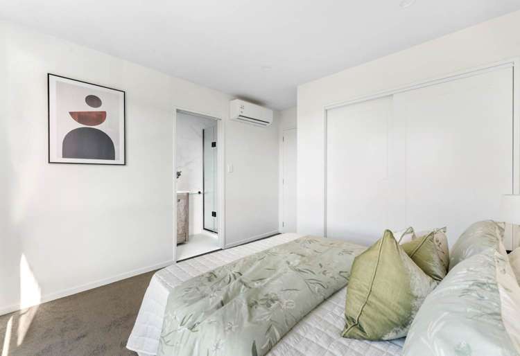 52B Richards Avenue Forrest Hill_13