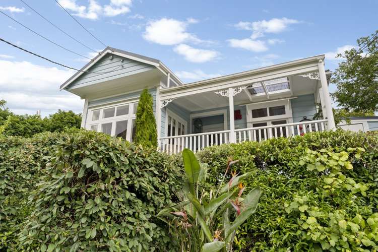 11 Tilley Road Paekakariki_0
