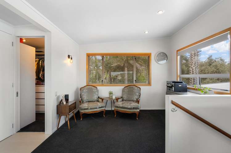 17 Governors Heights Whangamata_15