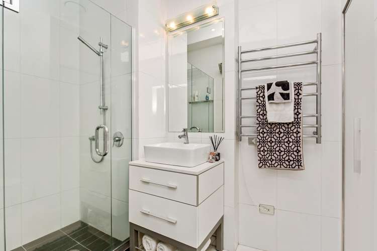 4d/21 Hargreaves Street Auckland Central_16