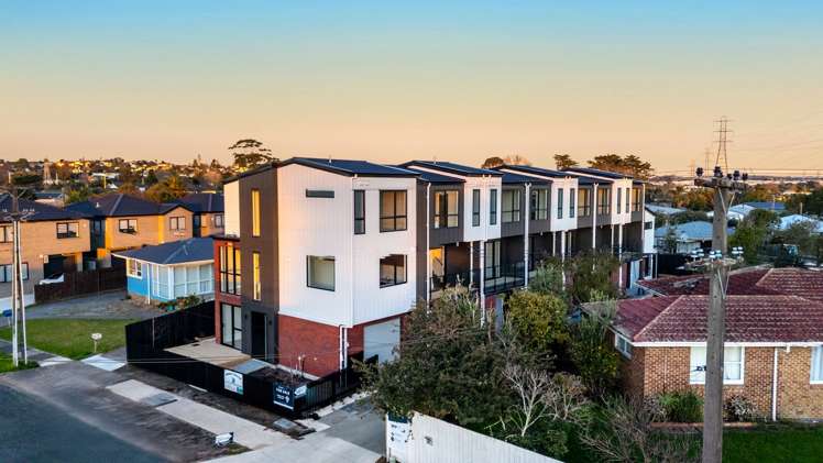 3/32 Tiraumea Drive Pakuranga_12