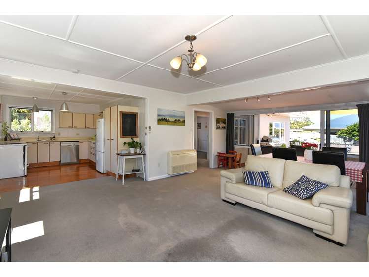 59 The Ridgeway Stoke_1