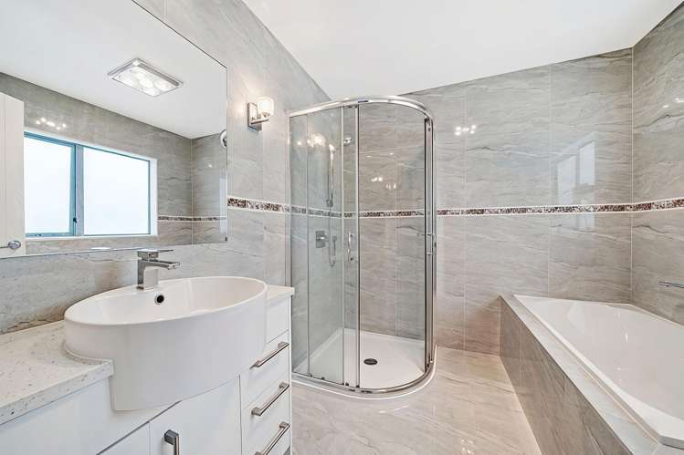 15 Peihinga Road Flat Bush_11