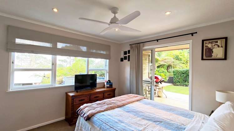 21 Rosecamp Road Beach Haven_6