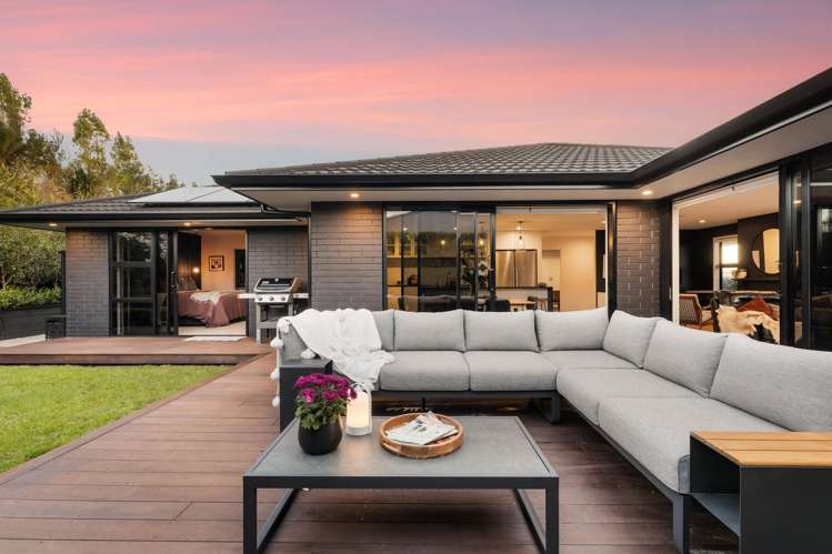 21 Blacklock Road Pyes Pa_2