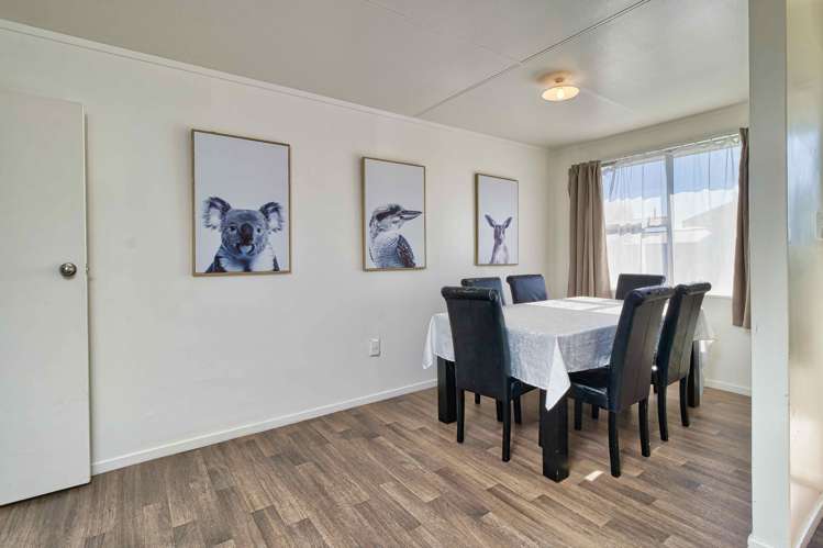 6 Raleigh Street Flaxmere_7