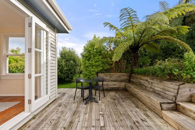 39 Victory Avenue Karori_13