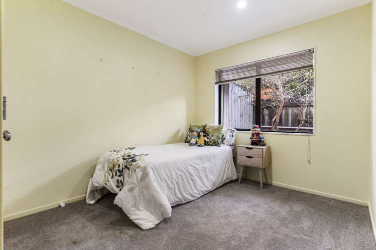 5 Erne Crescent East Tamaki_11