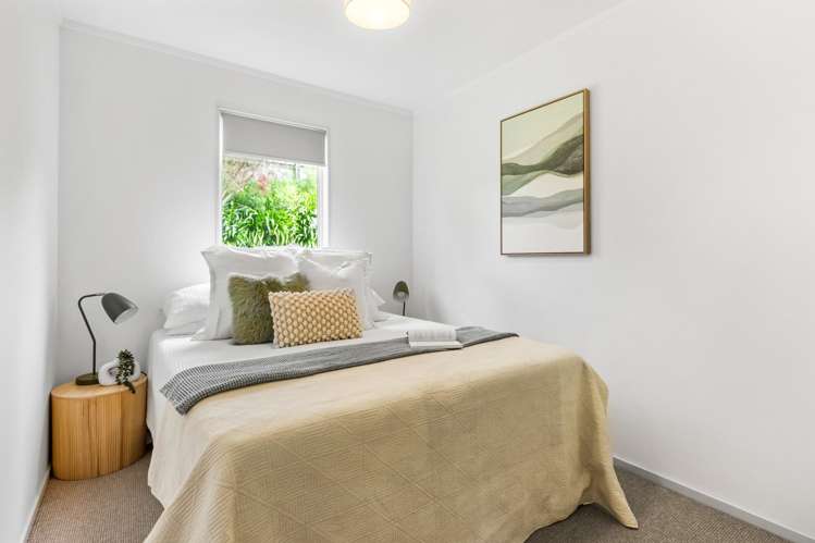 39 Colchester Crescent Newlands_5