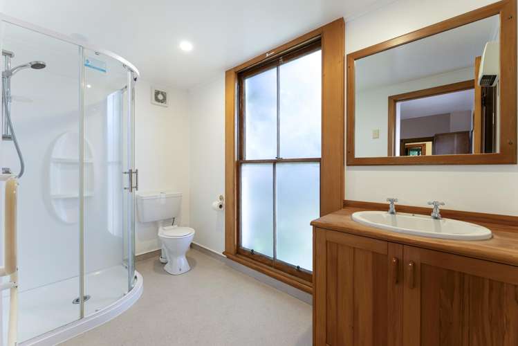 77 Whitby Road Wakefield_16