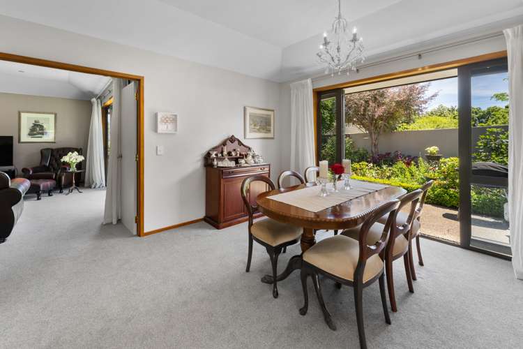 5 Lucy Murcott Place Stoke_21