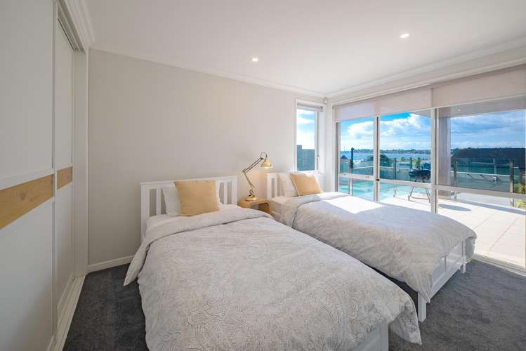 72 Compass Point Way Half Moon Bay_13