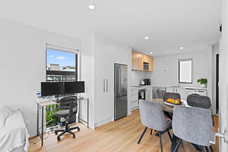 1/55 Stanmore Road_4