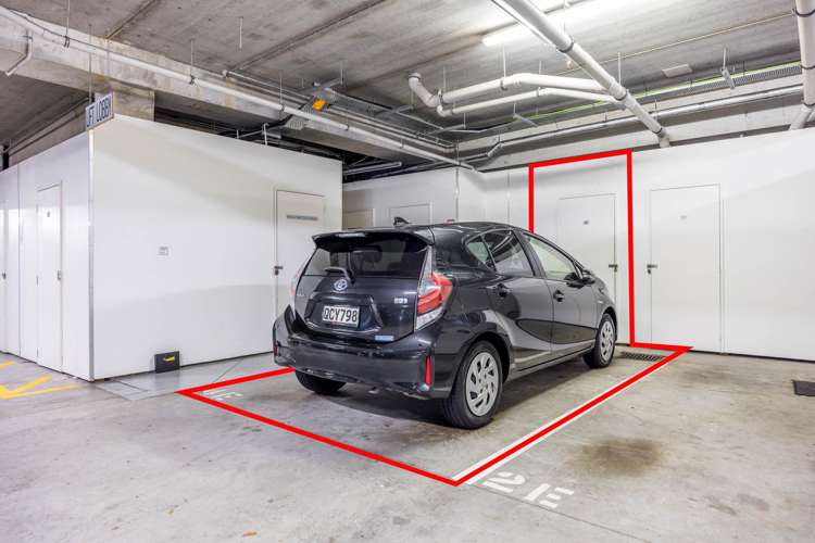 4E/16 Market Place City Centre_13