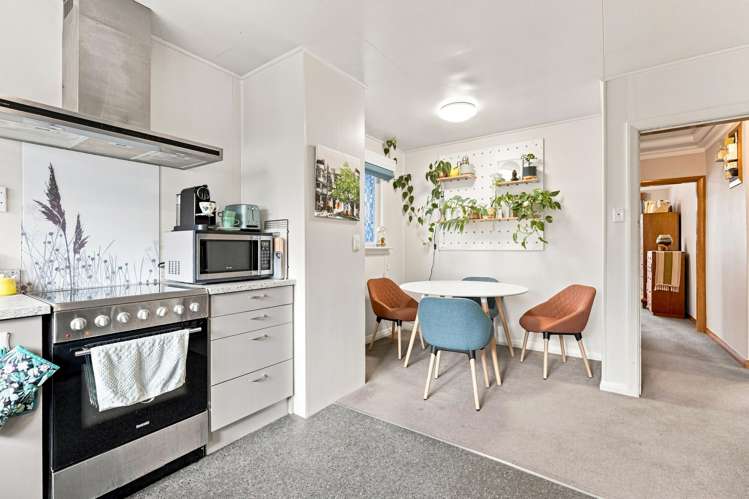 4 Eastbourne Street Caversham_6