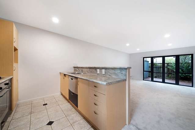 41/8 Soljak Place Mount Albert_4