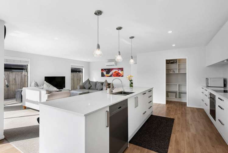 4 Pakaraka Drive Papakura_9