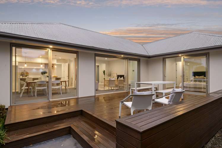 585 Madras Street Saint Albans_19