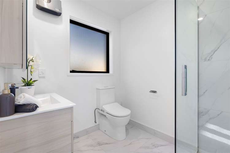 7/7 Spencer Street Addington_7