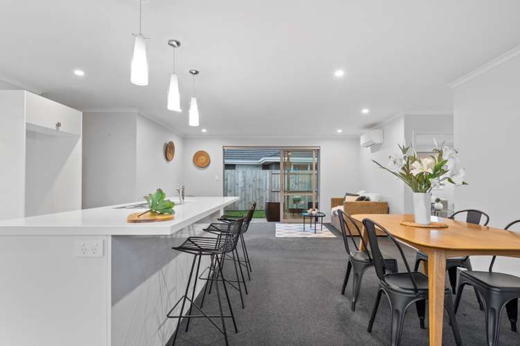 10 Kahuparere Crescent Pyes Pa_3