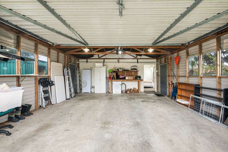 193 Henderson Valley Road Henderson_22