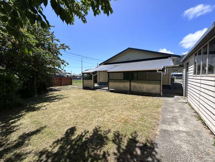 96 Ward Street Cobden_21