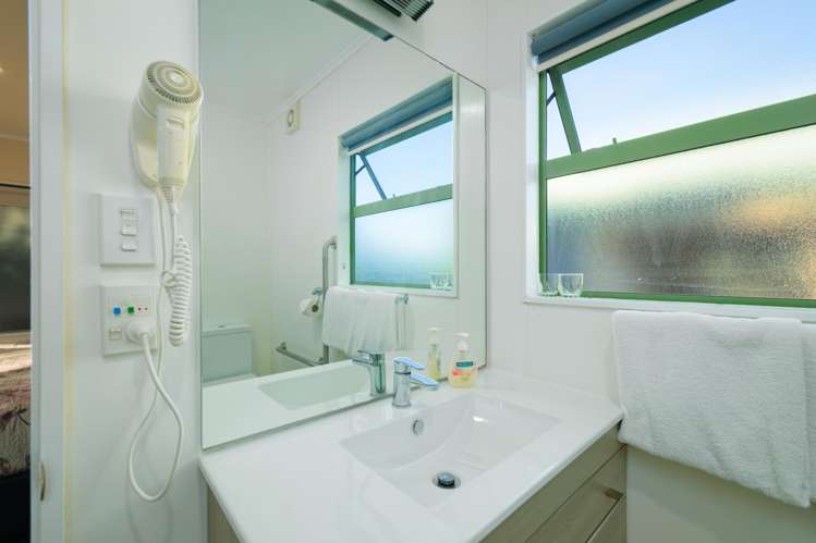 29A South Bay Parade South Bay_23