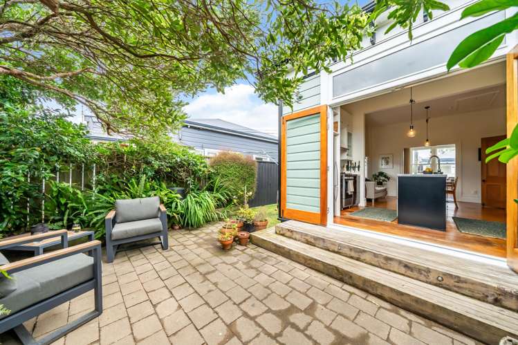 1/25 Nelson Street Petone_24