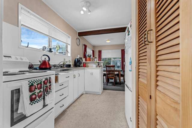 41 Paterson Avenue West Pukekohe_4