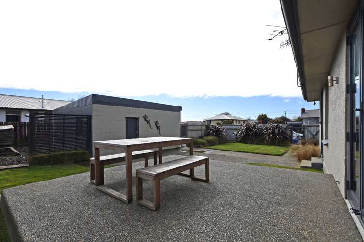 79 Glenalmond Crescent Rockdale_11