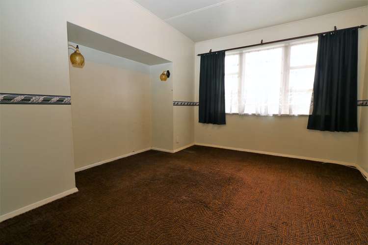 27 Moreton Road Carterton_11