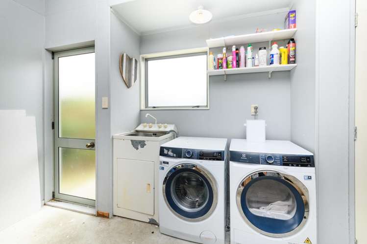 42 Dalfield Place Highbury_21