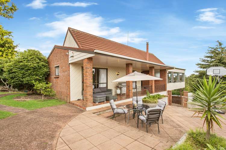 2 Spruce Place Totara Heights_0