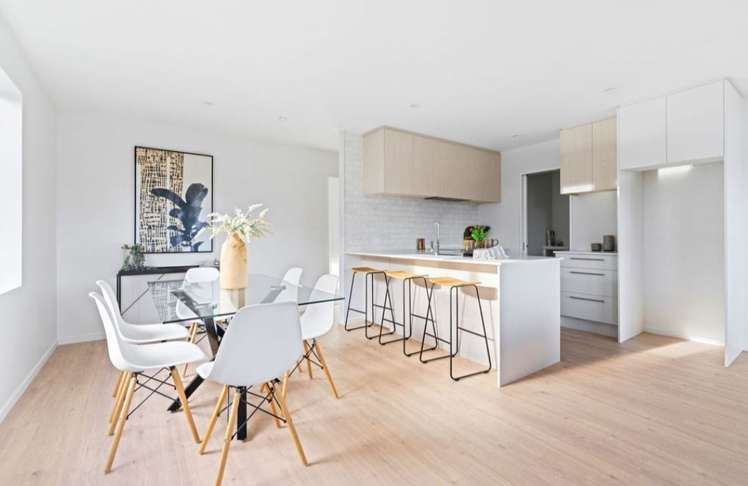 32 Monarch Drive Robinsons Bay_12