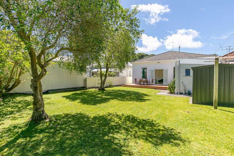 54 Kilbirnie Crescent Kilbirnie_1